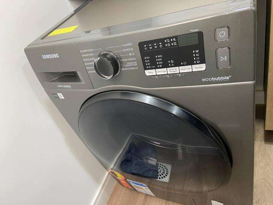 Apartamento Ar Condicionado Com Garagem Coberta A 800m Do Mar Florianópolis