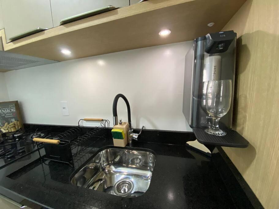 Ar Condicionado Com Garagem Coberta A 800m Do Mar Apartamento Florianopolis